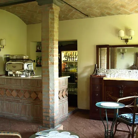 Fondo Catena Hotel